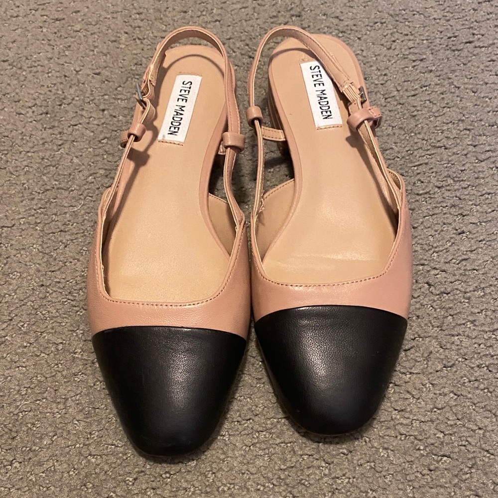 Steve Madden Two Toned sling backs